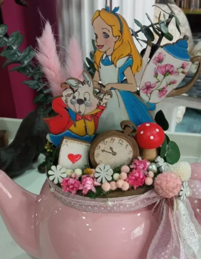 Tetera con imágenes de disney